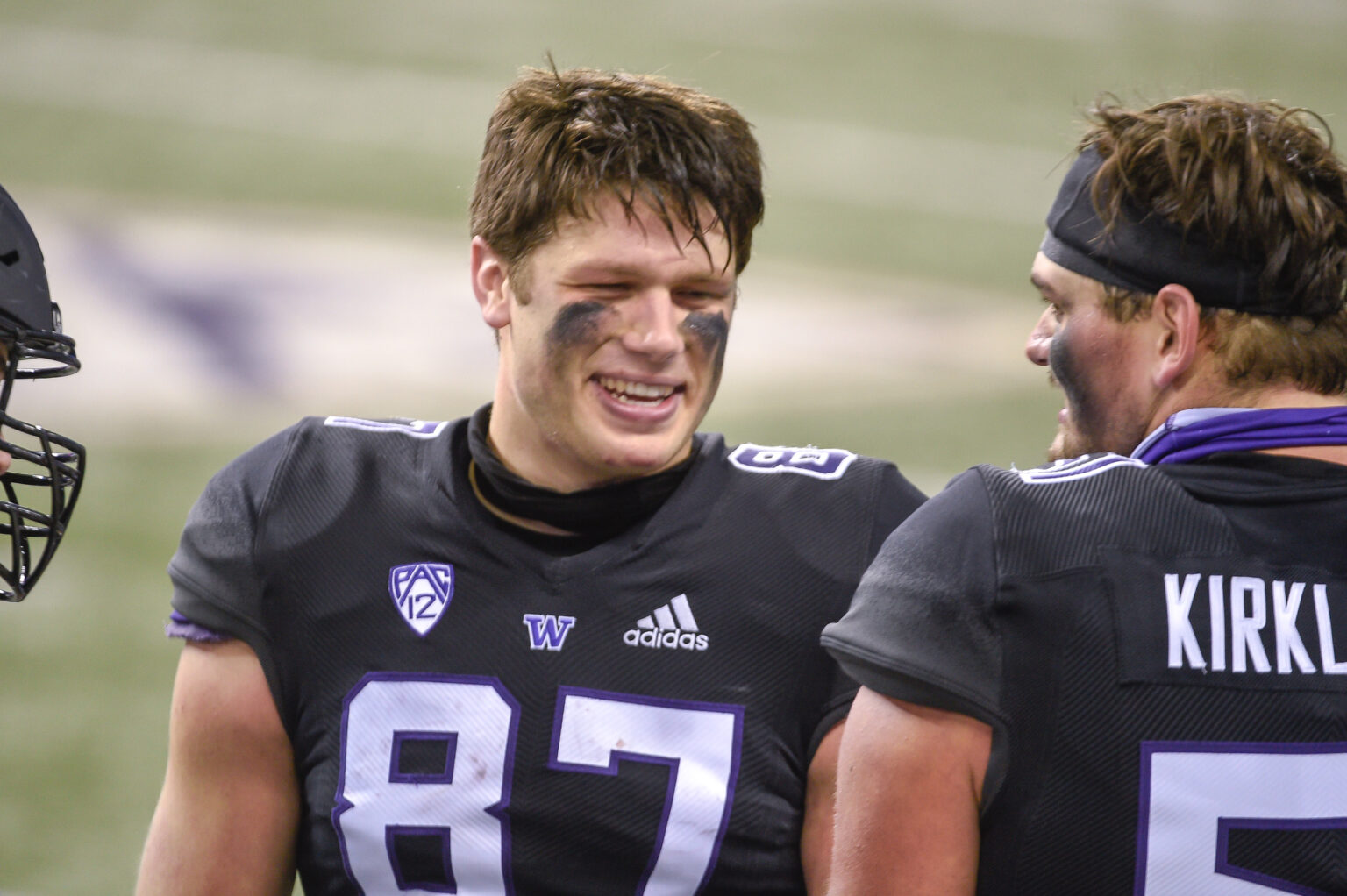 Husky draft profiles Cade Otton